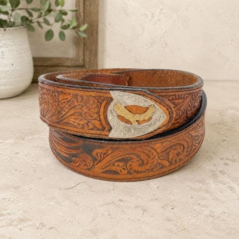Vintage Silver Creek Eagle Tooled Brown Leather Western Belt Sz 40 USA